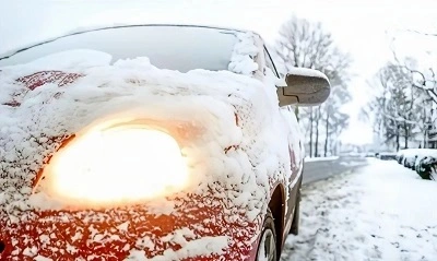 Qué es el spray de removedor de hielo para el coche